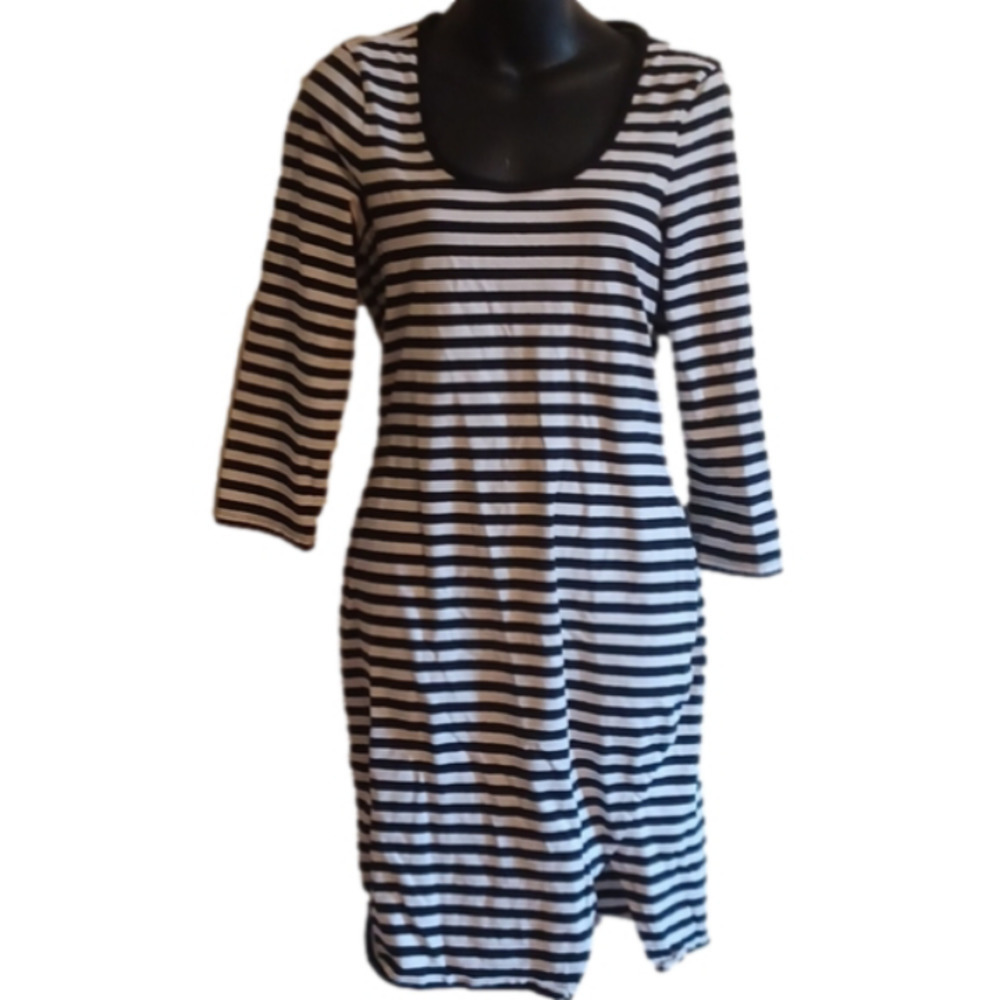 Express striped black/ off white? Dress Size medium. Good used condition.